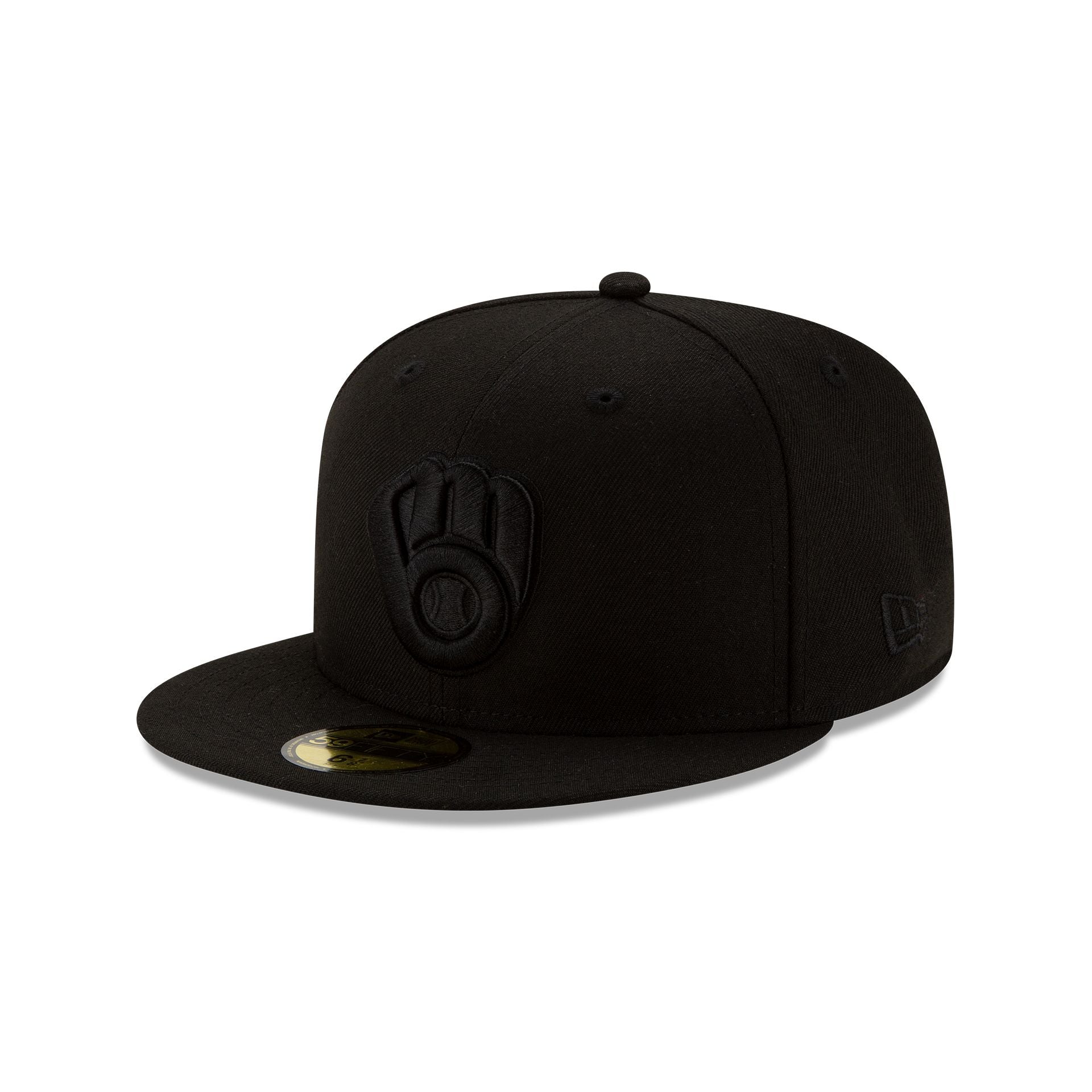 Milwaukee Brewers Black on Black 59FIFTY Fitted Hat