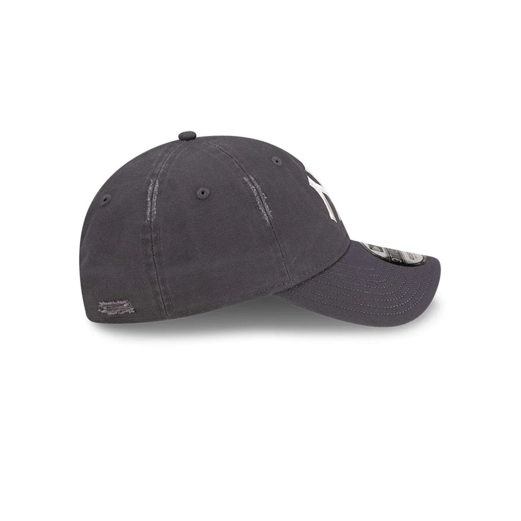 New York Yankees MLB Visor Logo Dark Grey 9TWENTY Adjustable Cap