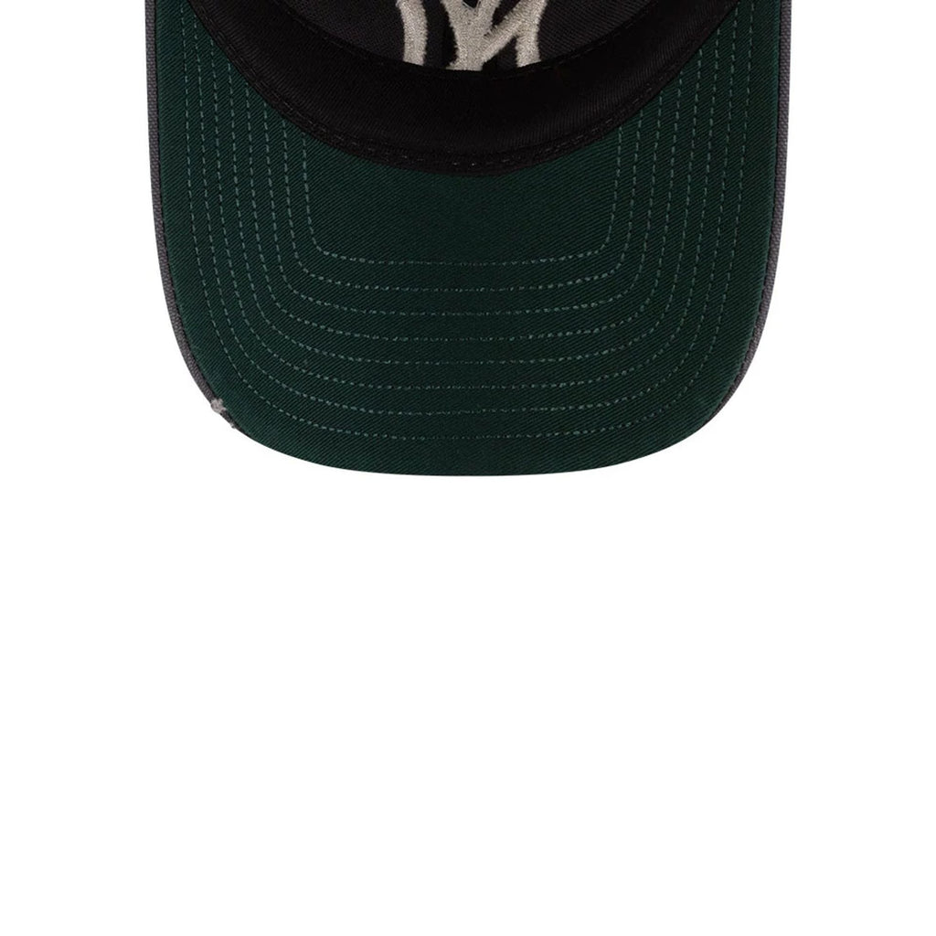 New York Yankees MLB Visor Logo Dark Grey 9TWENTY Adjustable Cap