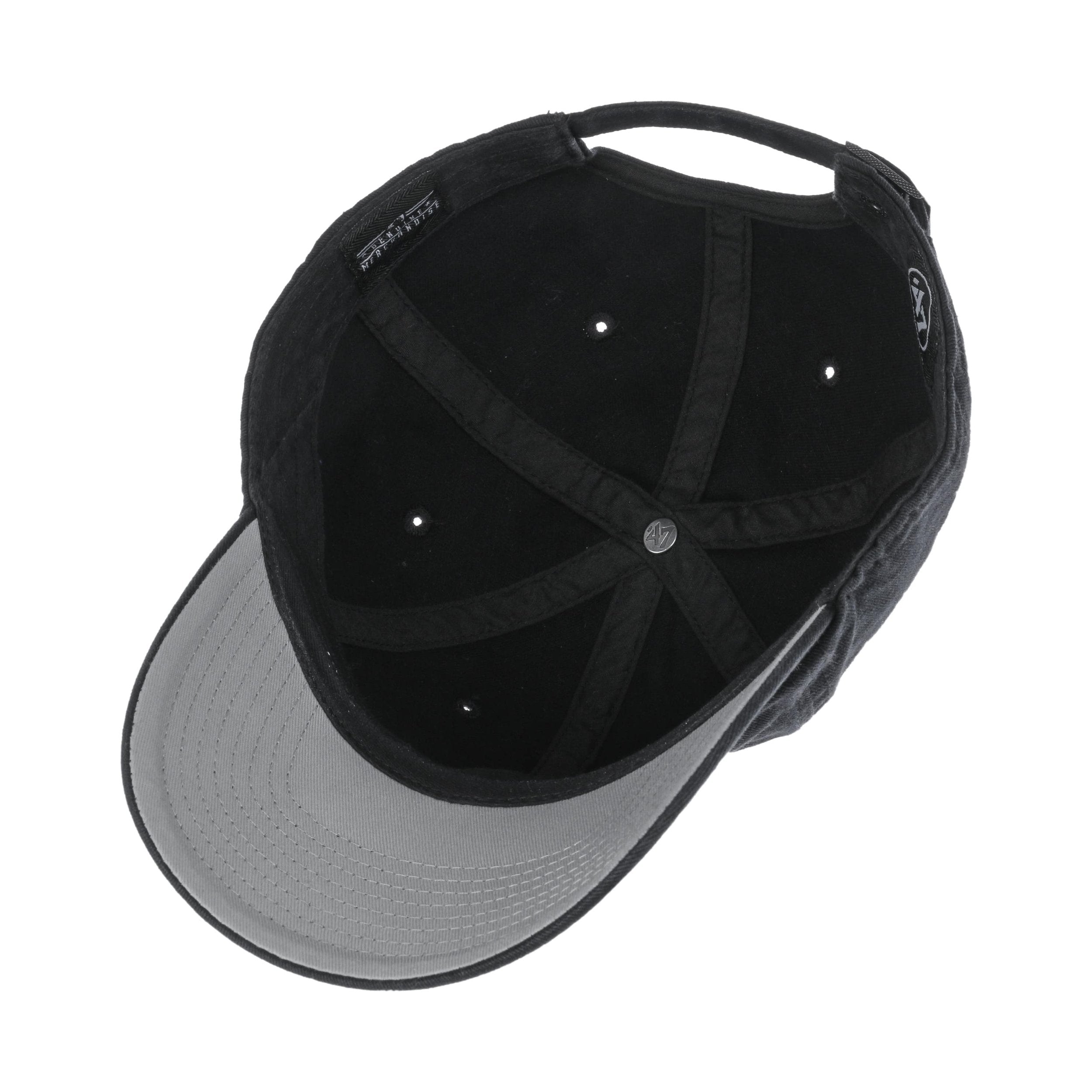 Base Runner Yankees Cap