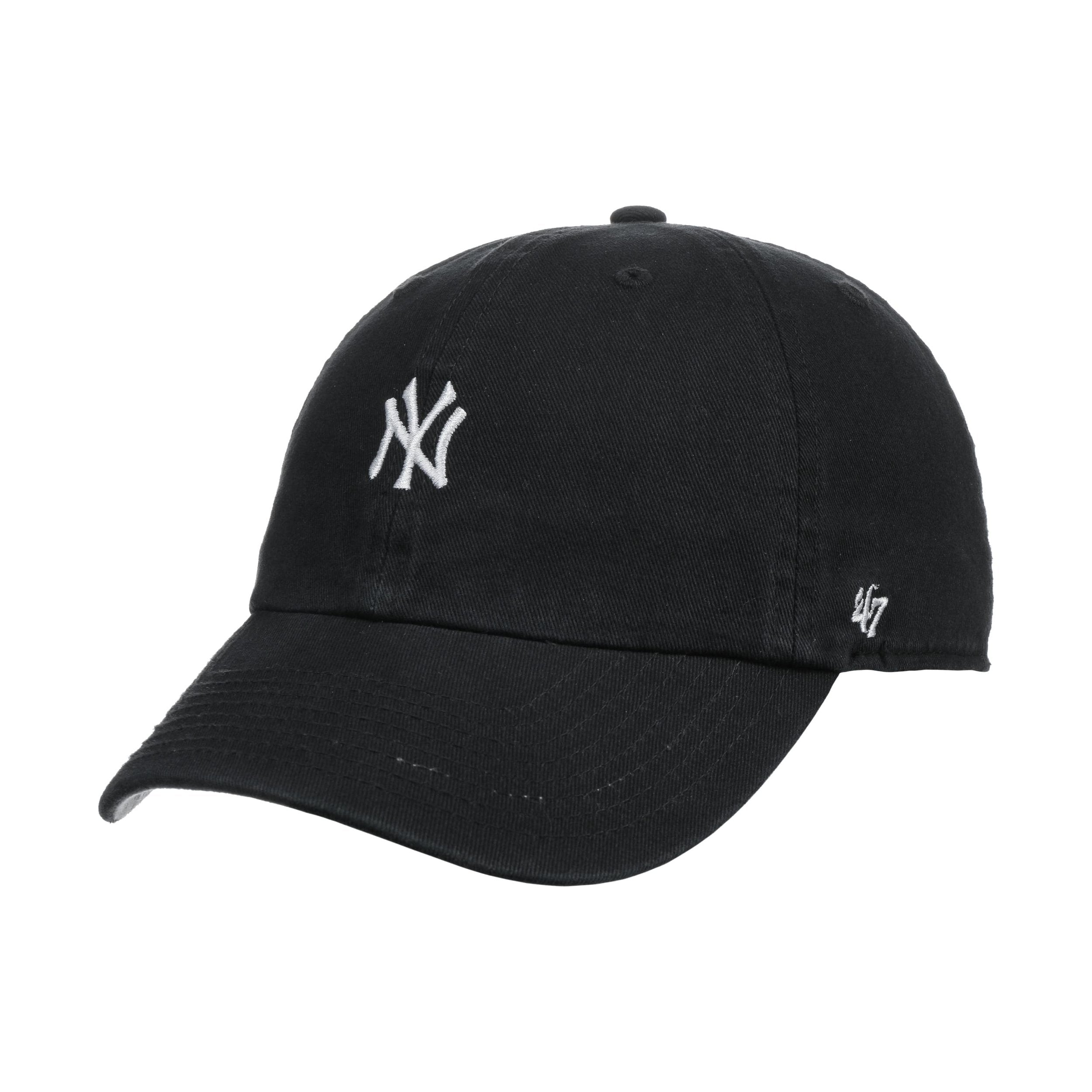 Base Runner Yankees Cap