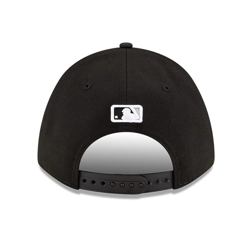 Chicago White Sox MLB Player Replica Black 9FORTY M-Crown Adjustable Cap