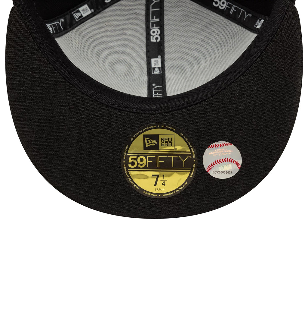 Chicago White Sox MLB Zodiac Black 59FIFTY Fitted Cap
