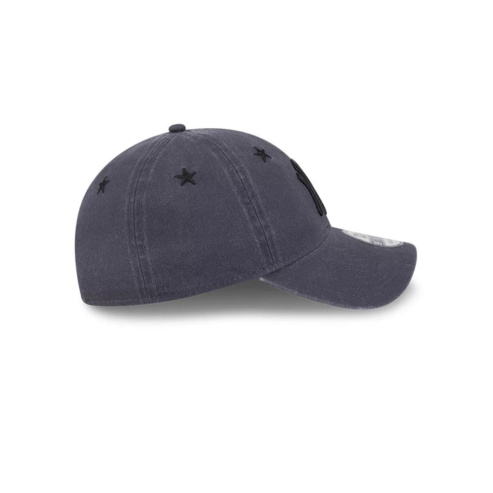 New York Yankees MLB Starry Eyelet Black 9TWENTY Adjustable Cap