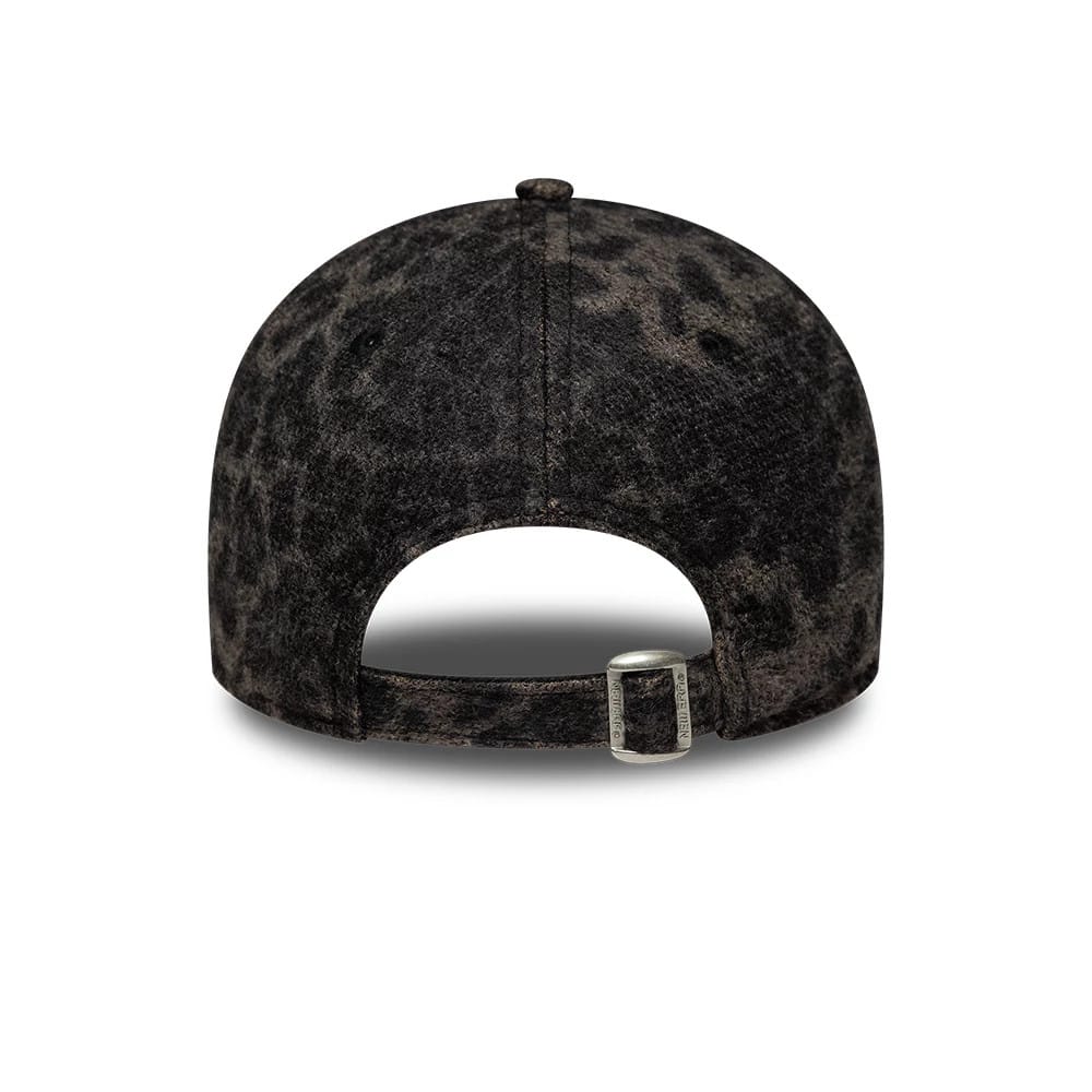 LA Dodgers Womens MLB Cosy Leopard Black 9FORTY Adjustable Cap