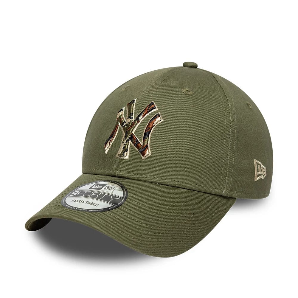 New York Yankees MLB Outline Camo Green 9FORTY Adjustable Cap