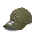 New York Yankees MLB Outline Camo Green 9FORTY Adjustable Cap