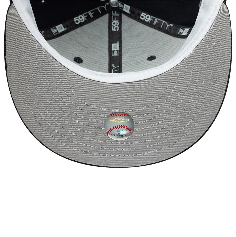 New York Yankees MLB Icon Navy 59FIFTY Fitted Cap