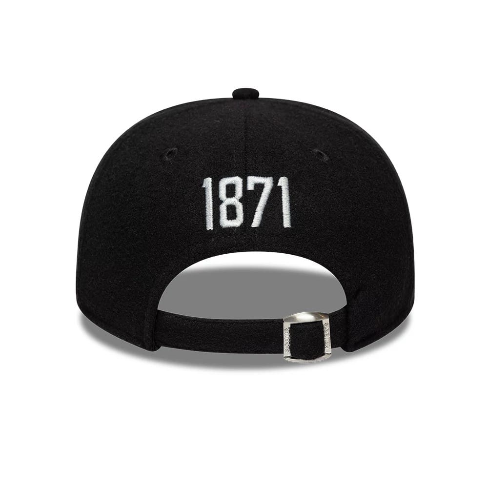 Atlanta Braves MLB Heritage Black Retro Crown 9FIFTY Adjustable Cap