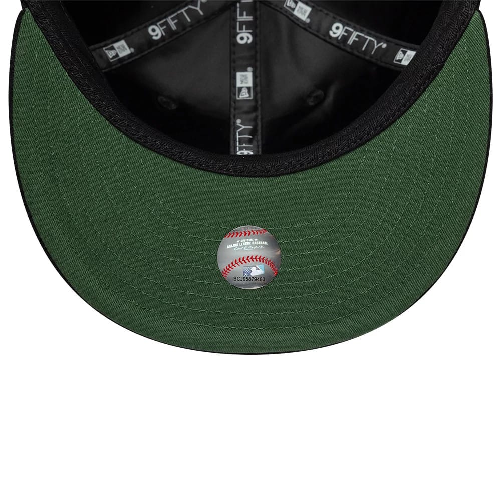 Atlanta Braves MLB Heritage Black Retro Crown 9FIFTY Adjustable Cap
