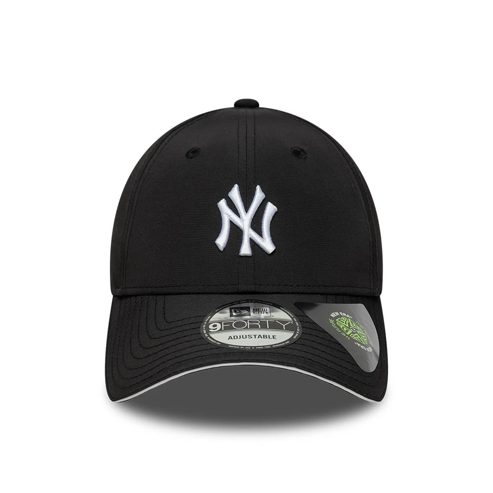 New York Yankees MLB Recycled Black 9FORTY Adjustable Cap