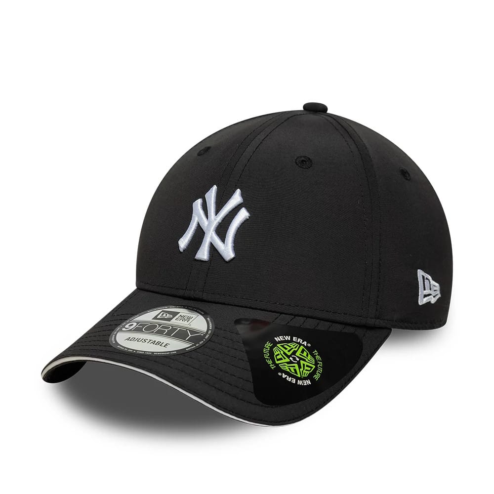 New York Yankees MLB Recycled Black 9FORTY Adjustable Cap