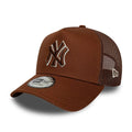 New York Yankees MLB Outline Brown 9FORTY E-Frame Trucker Adjustable Cap