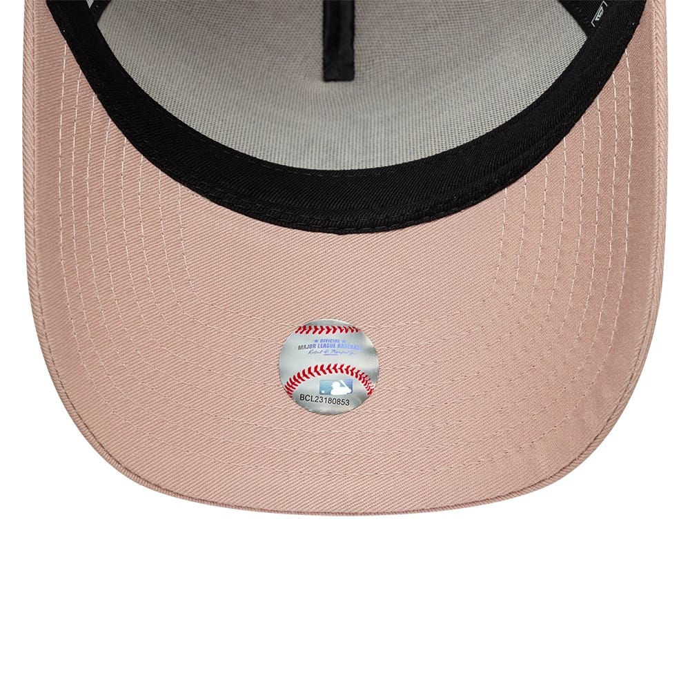 LA Dodgers MLB Outline Pastel Pink 9FORTY E-Frame Trucker Adjustable Cap