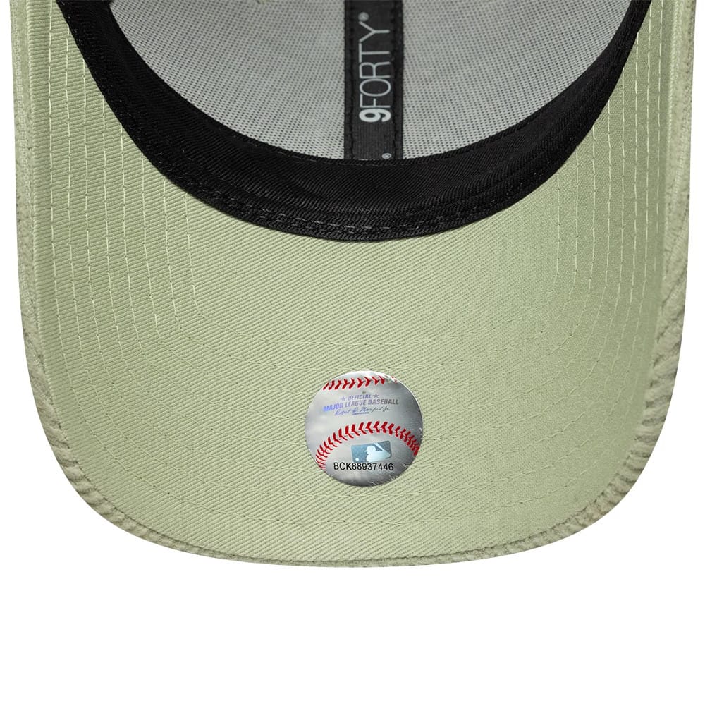 LA Dodgers Womens MLB Cord Pastel Green 9FORTY Adjustable Cap