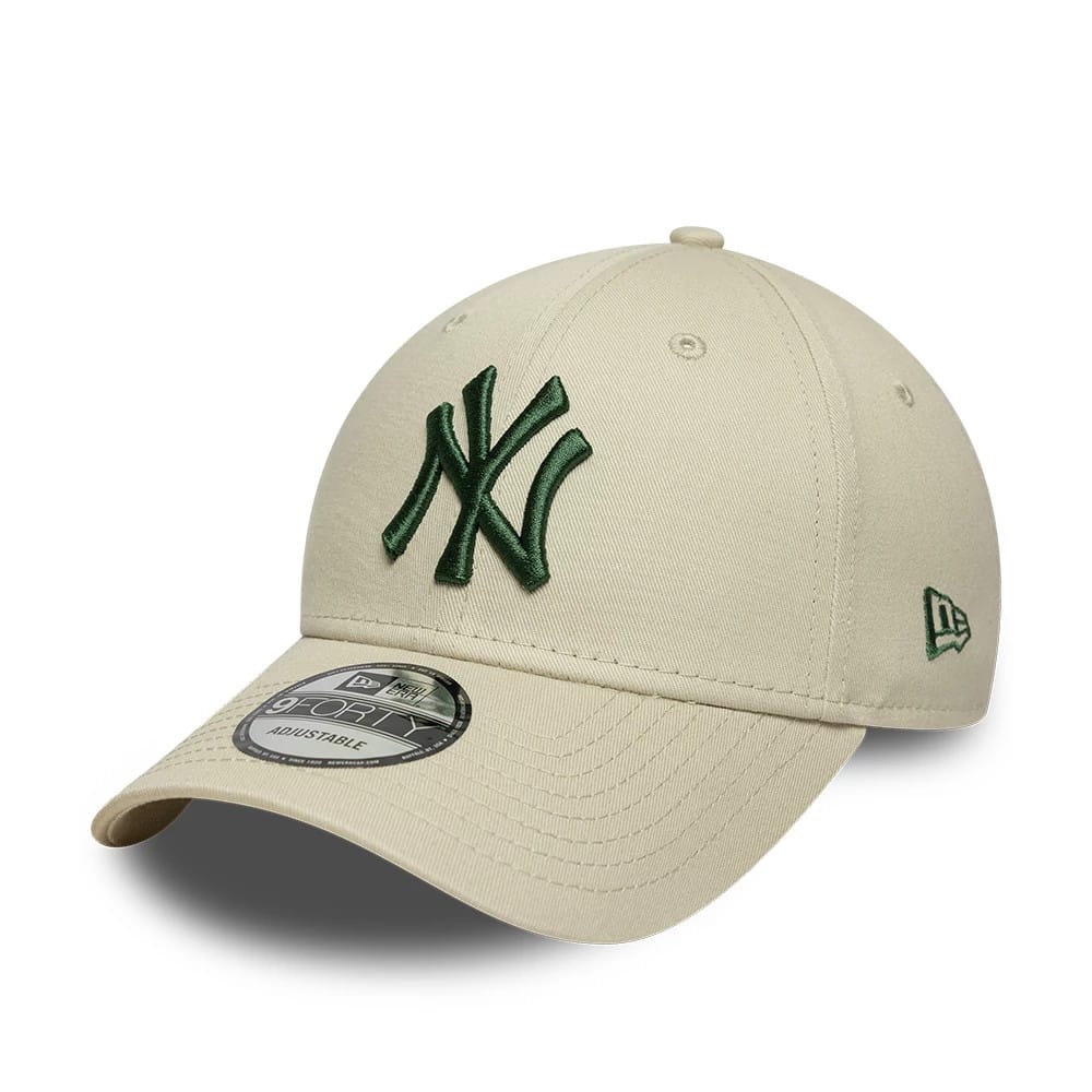 New York Yankees MLB League Essential Cream 9FORTY Adjustable Cap