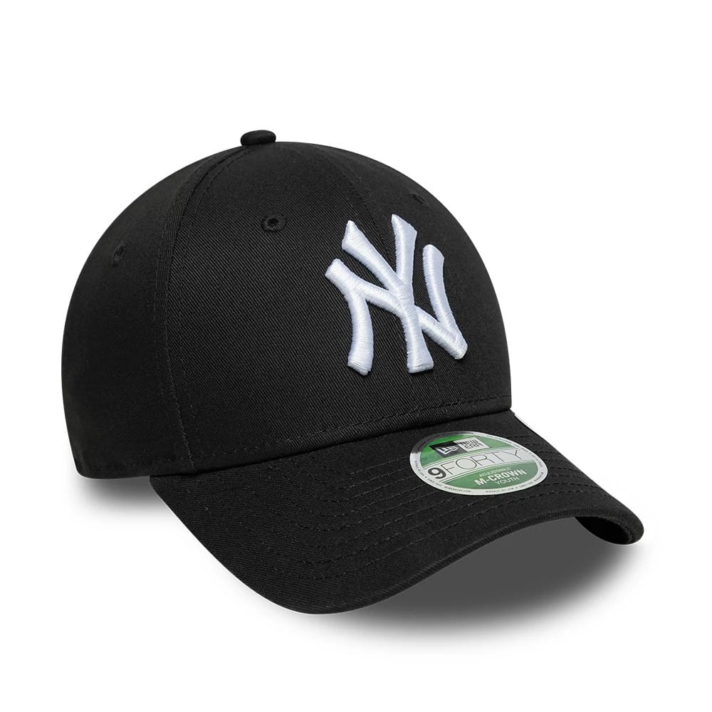 Youth New York Yankees MLB Black 9FORTY M-Crown Adjustable Cap