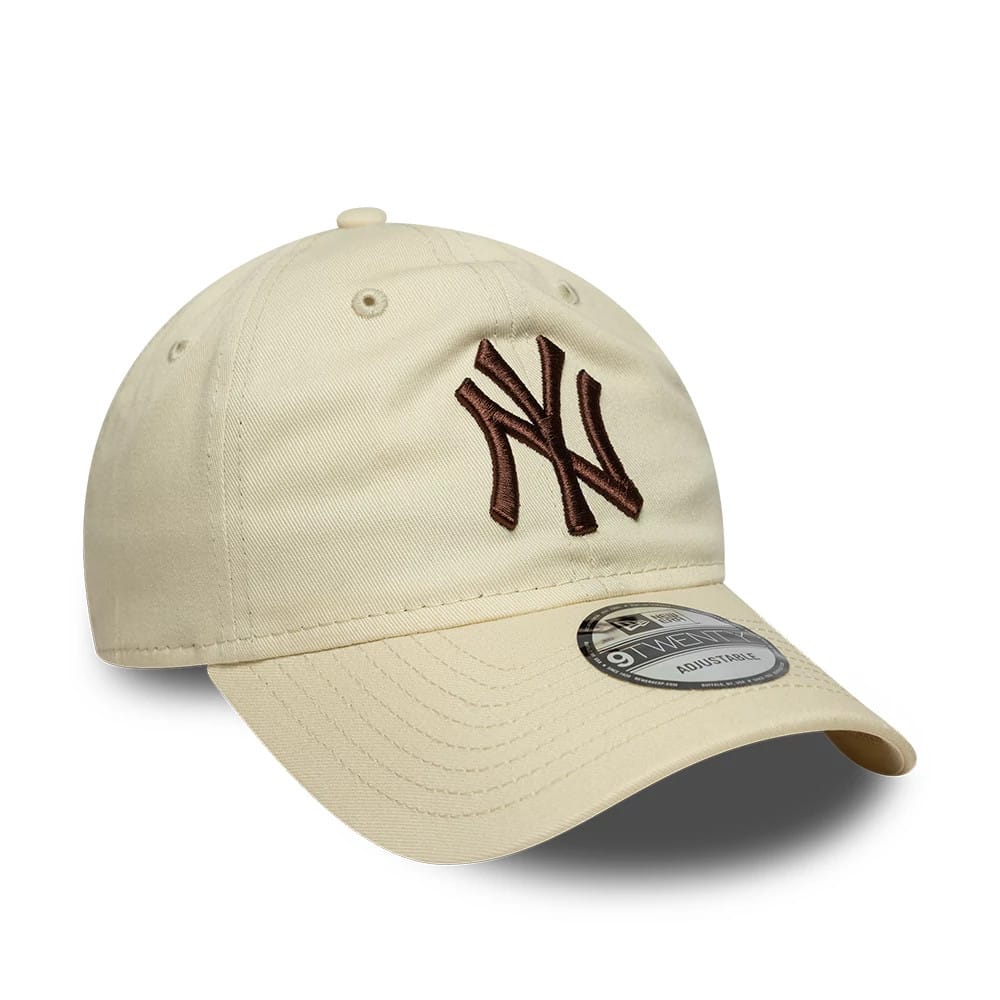 New York Yankees MLB League Essential Cream 9TWENTY Adjustable Cap