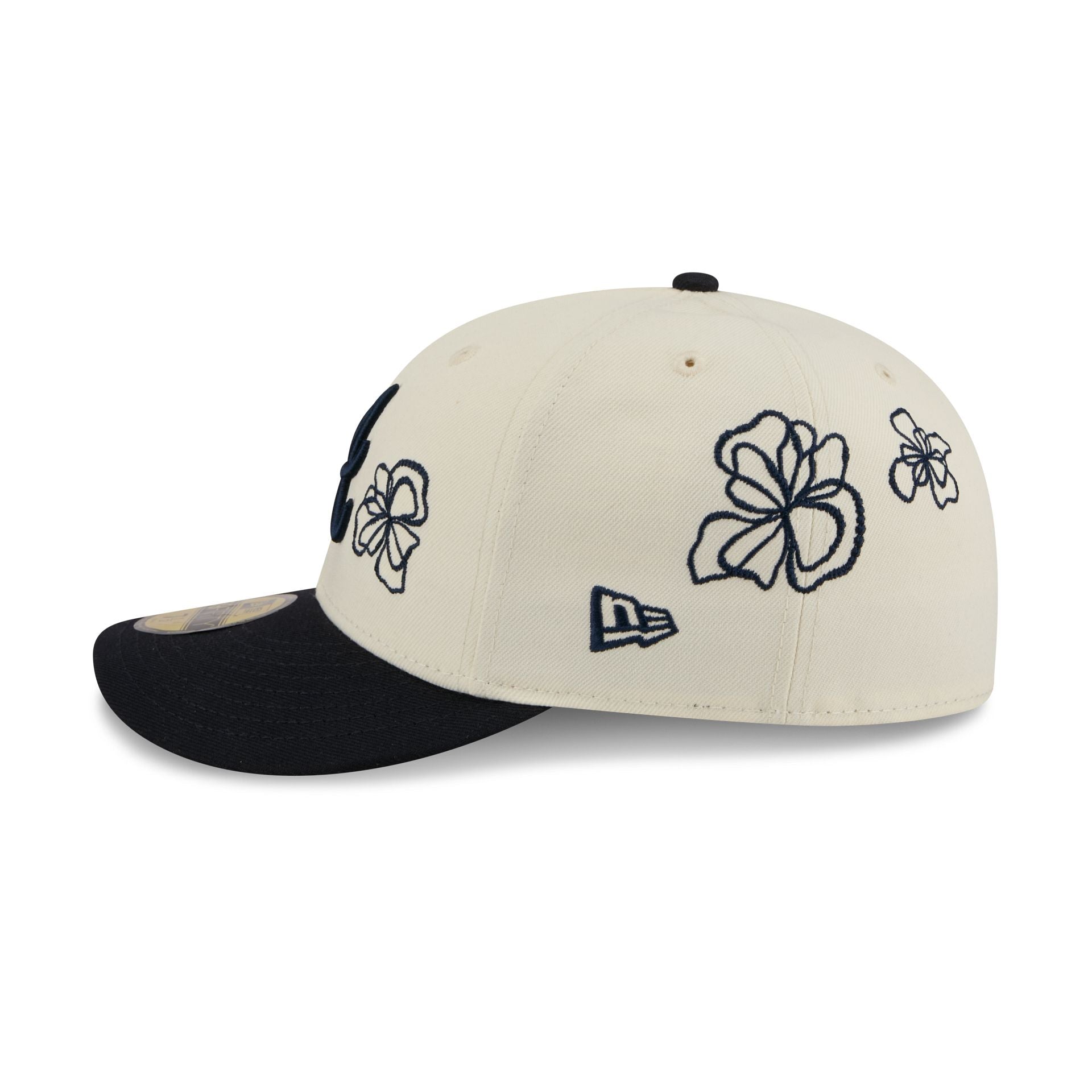 Atlanta Braves Floral Outline 59FIFTY Fitted Hat