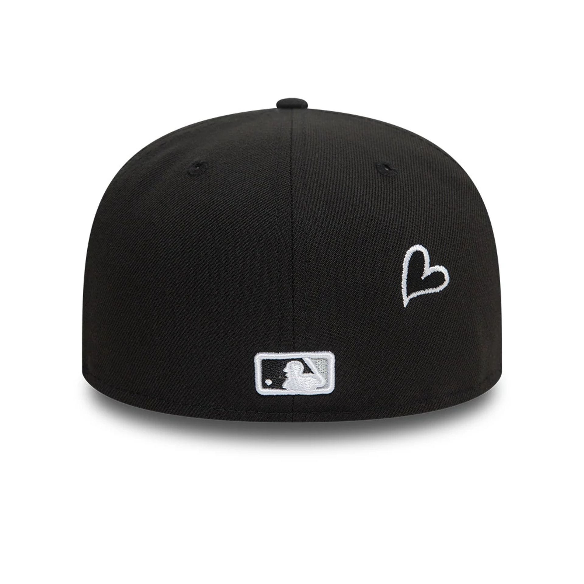 Chicago White Sox MLB Heart Icon Black 59FIFTY Fitted Cap