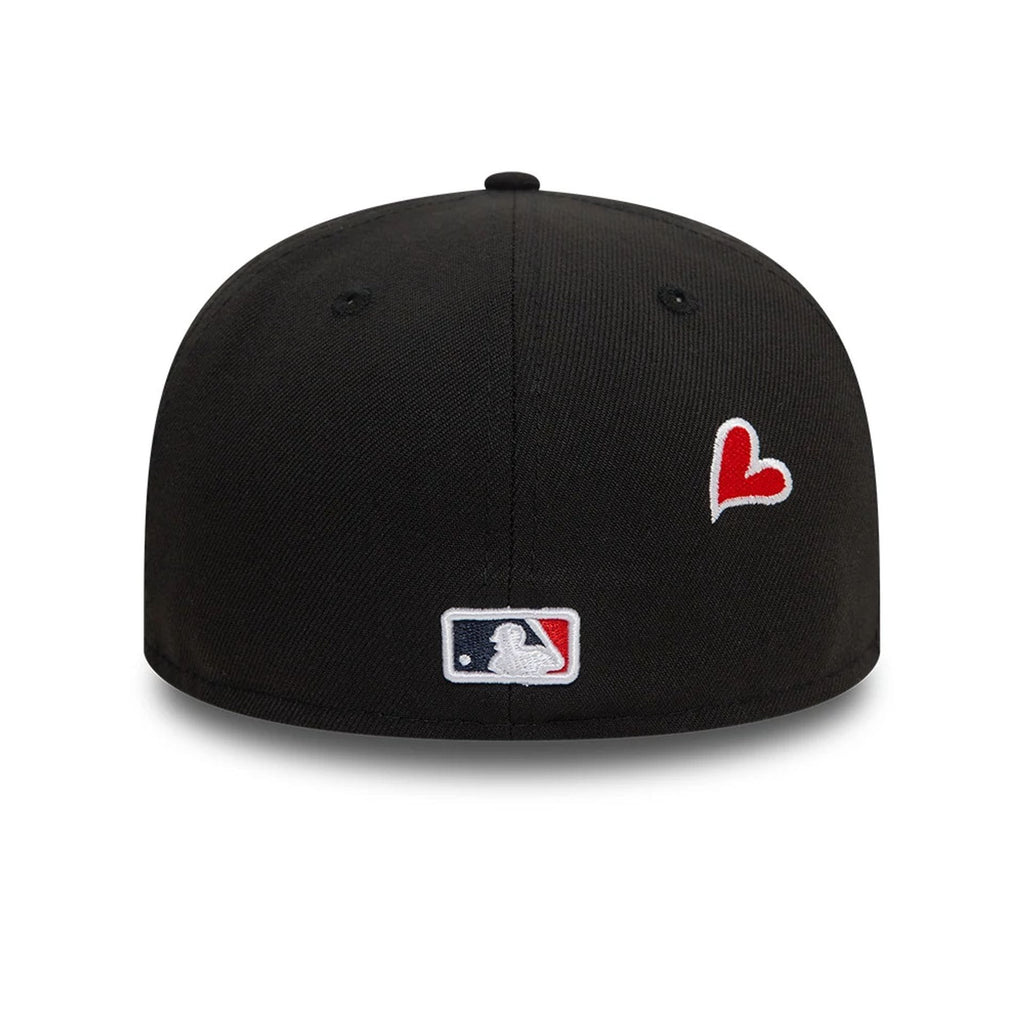 Atlanta Braves MLB Heart Icon Black 59FIFTY Fitted Cap