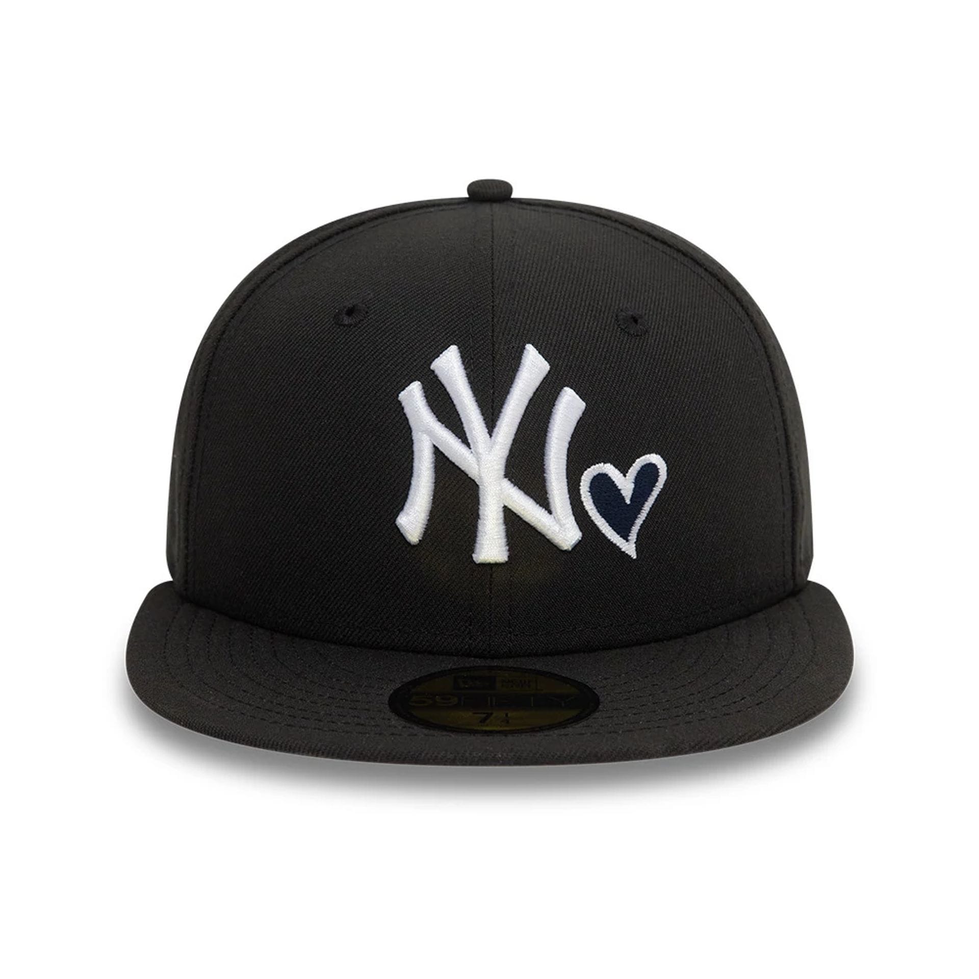 New York Yankees MLB Heart Icon Black 59FIFTY Fitted Cap