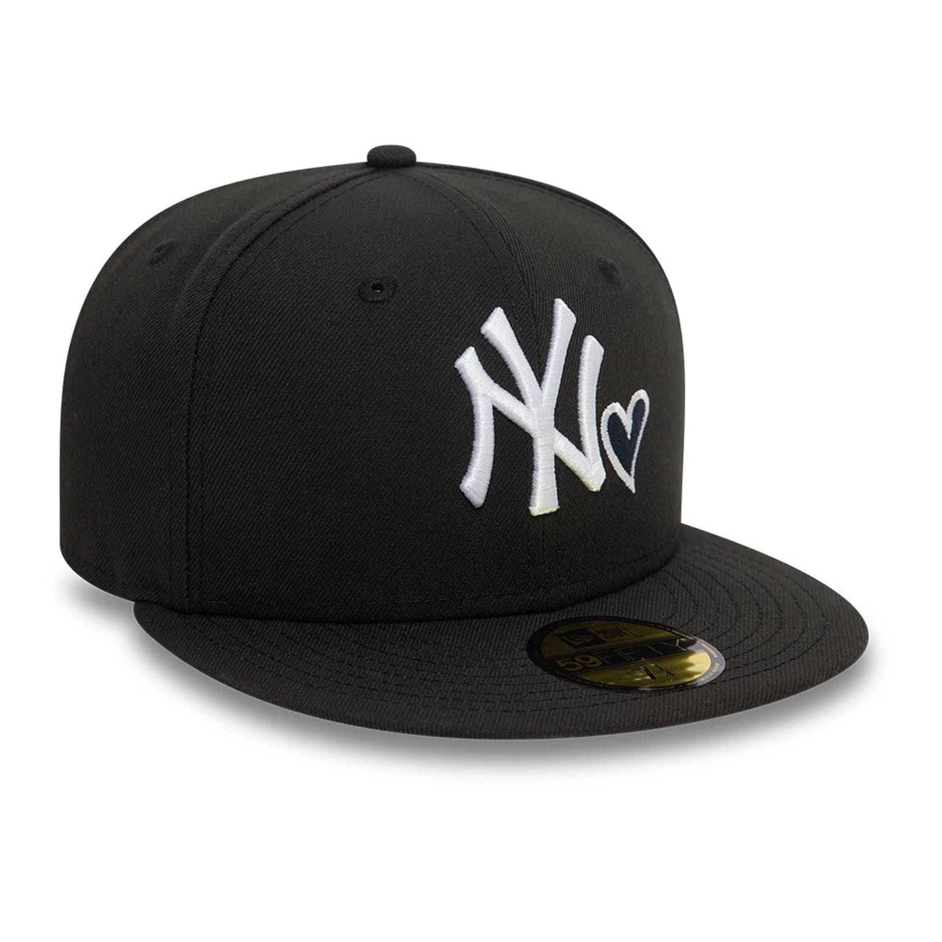 New York Yankees MLB Heart Icon Black 59FIFTY Fitted Cap