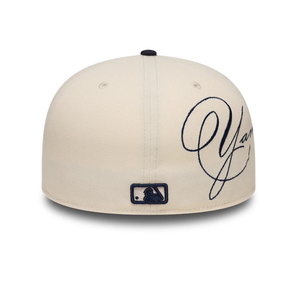 New York Yankees MLB Side Script Cream & Navy 59FIFTY Fitted Cap