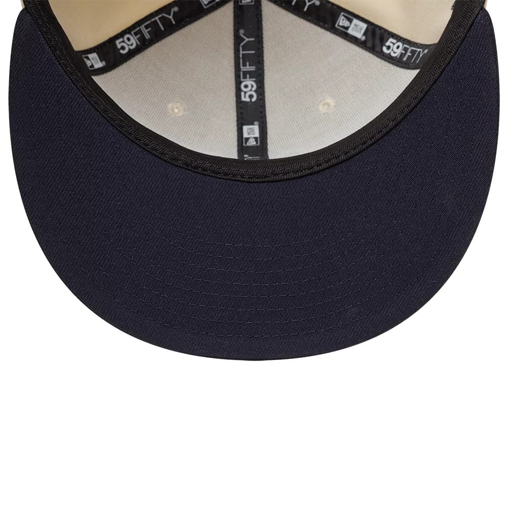 New York Yankees MLB Side Script Cream & Navy 59FIFTY Fitted Cap