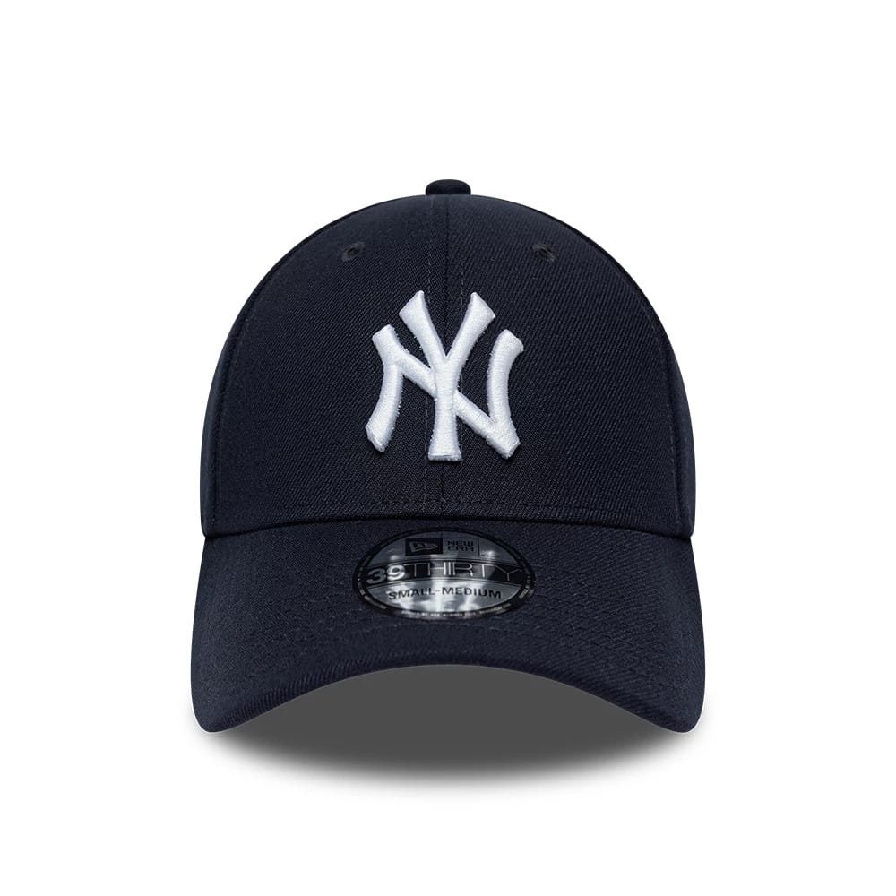 New York Yankees MLB Classic Navy 39THIRTY Stretch Fit Cap