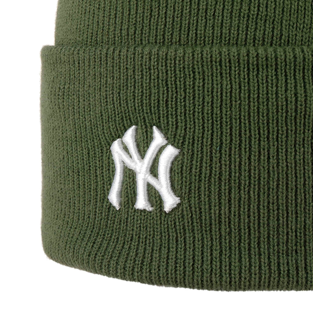 MLB Yankees Base Runner Beanie Hat
